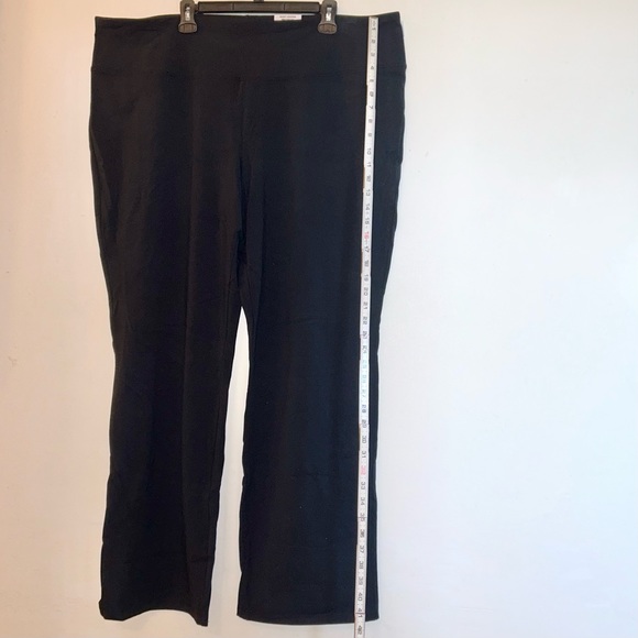 Style & Co - Womens Size: 4X Black Basic Mid Rise Legging STYLE 100129298WN *NWT - Picture 8 of 10